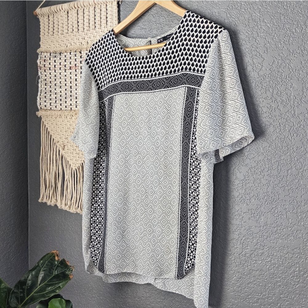 Black and White Boutique Tunic